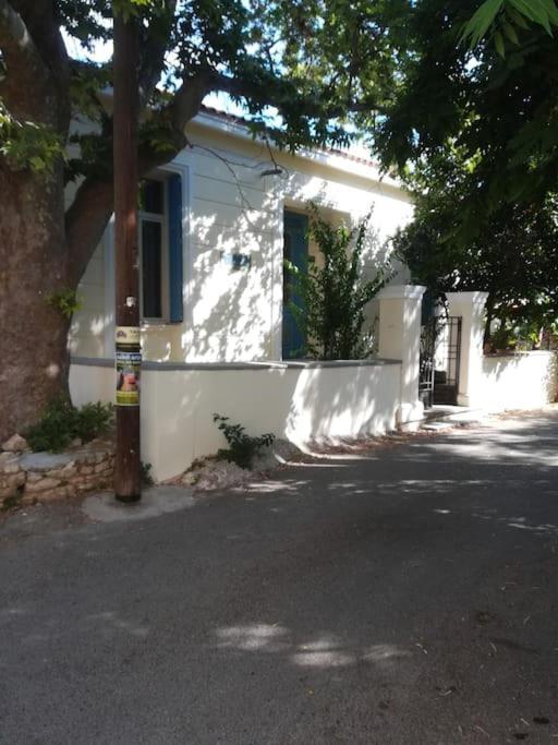 Yioklima - Renovated Neoclassical House With Two Bedrooms فاموس المظهر الخارجي الصورة